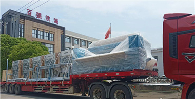 百強洗脫機、烘干機、燙平機等洗滌設備發(fā)貨海南-百強洗滌設備