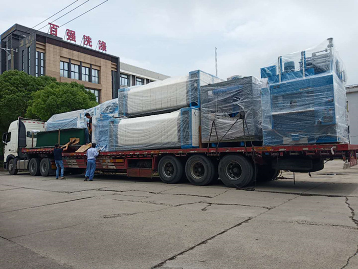 6月27、28日 百強(qiáng)洗滌龍等洗滌設(shè)備發(fā)貨四川